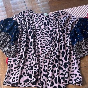 Anna & Ava Pink and Black leopard print Kimono open cardigan